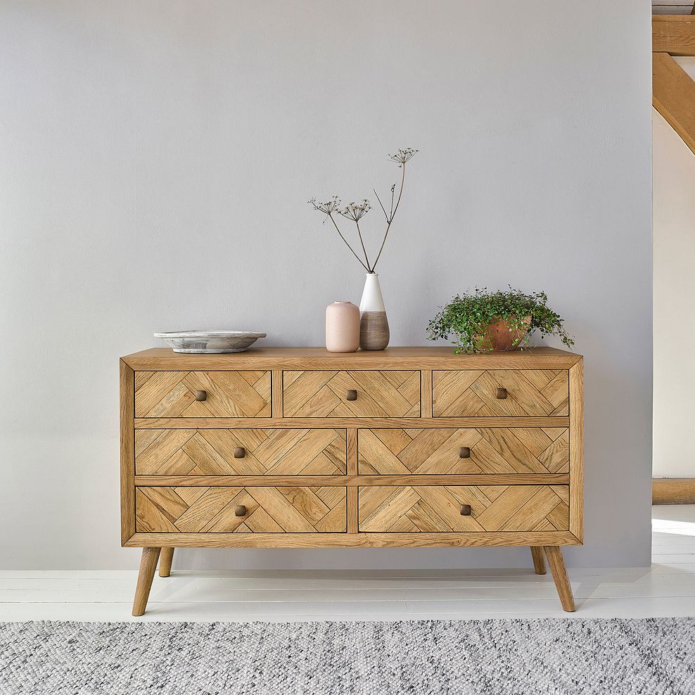 Parquet Brushed and Glazed Oak 3+4 Chest of Drawers 1
